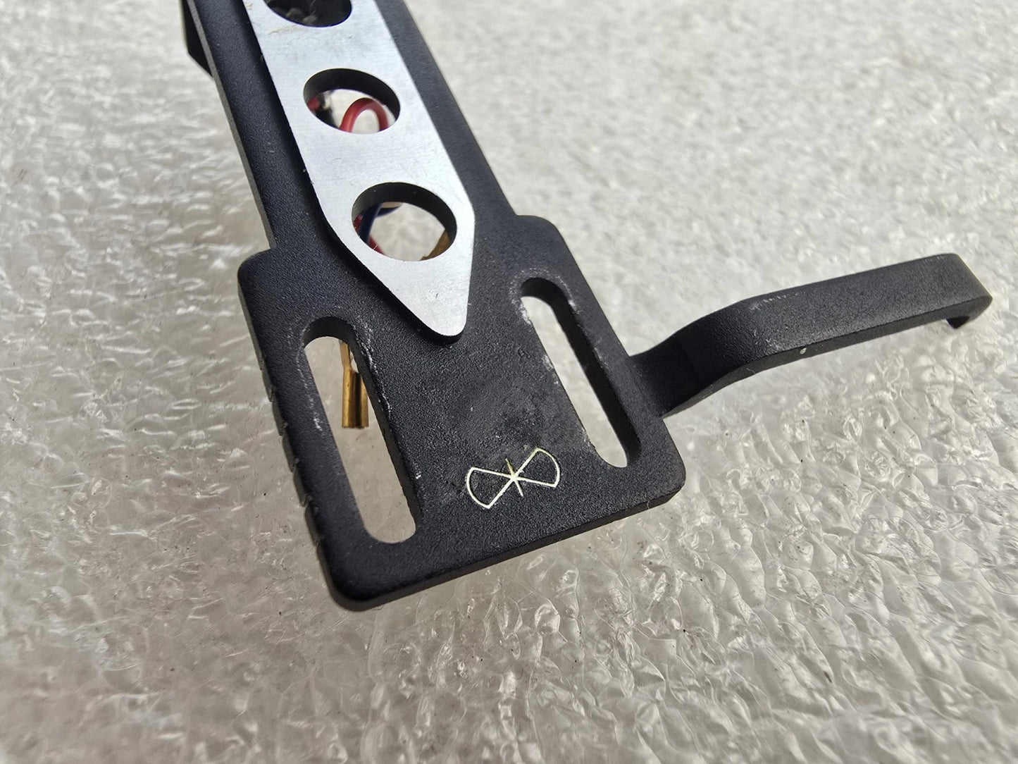 SAEC Audiophile Headshell Japan – Universal SME Mount, Lead Wires, Clean Look