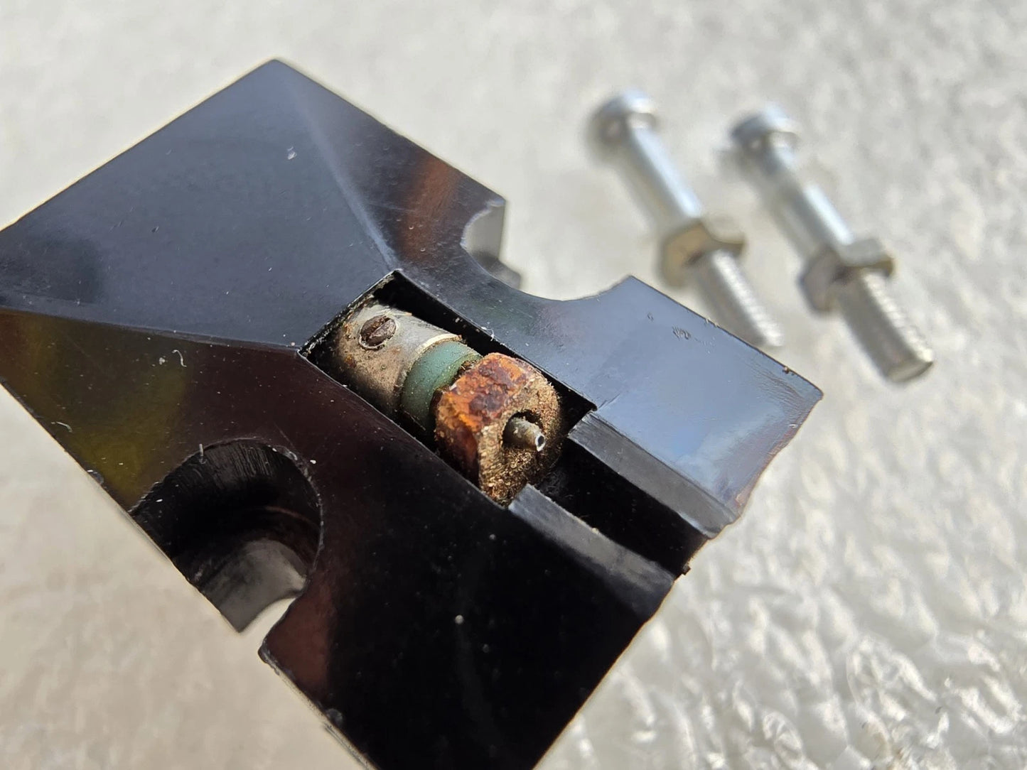 Denon DL-103 MC Cartridge – Needs New Stylus +Cover