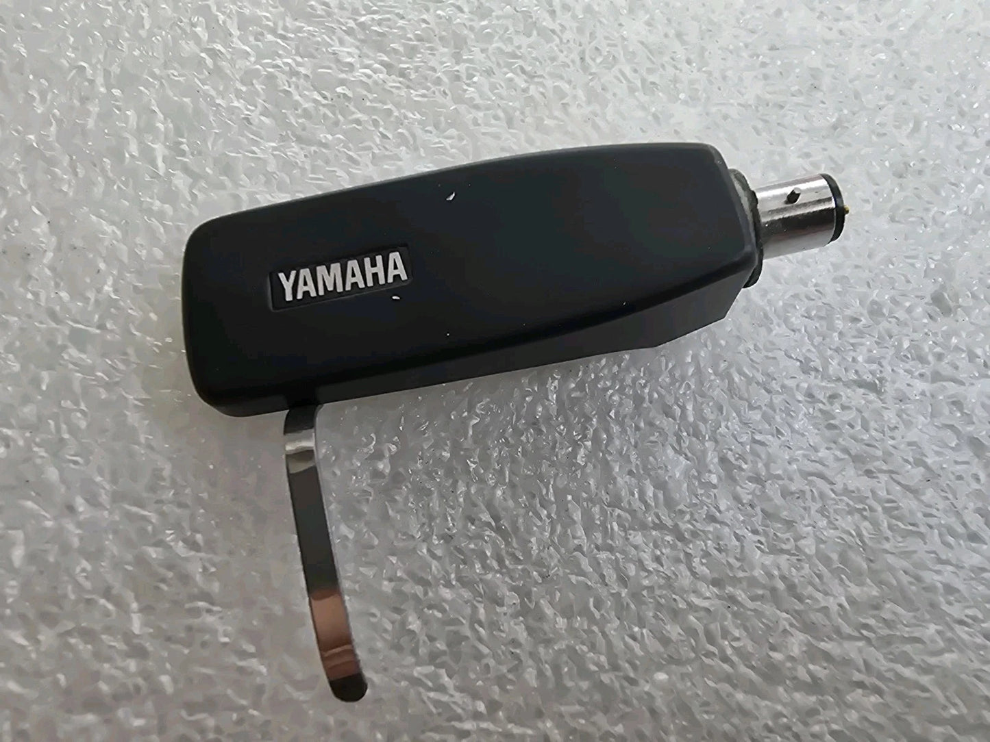 YAMAHA HS-600S Headshell shell. 13.9 g
