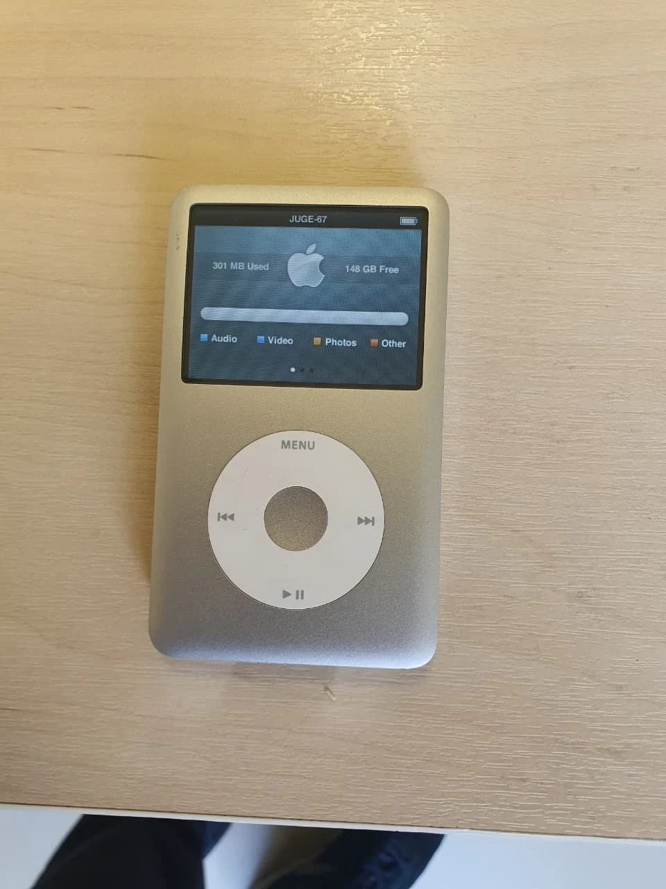 Apple iPod Classic A1238 160 GB – Excellent Condition