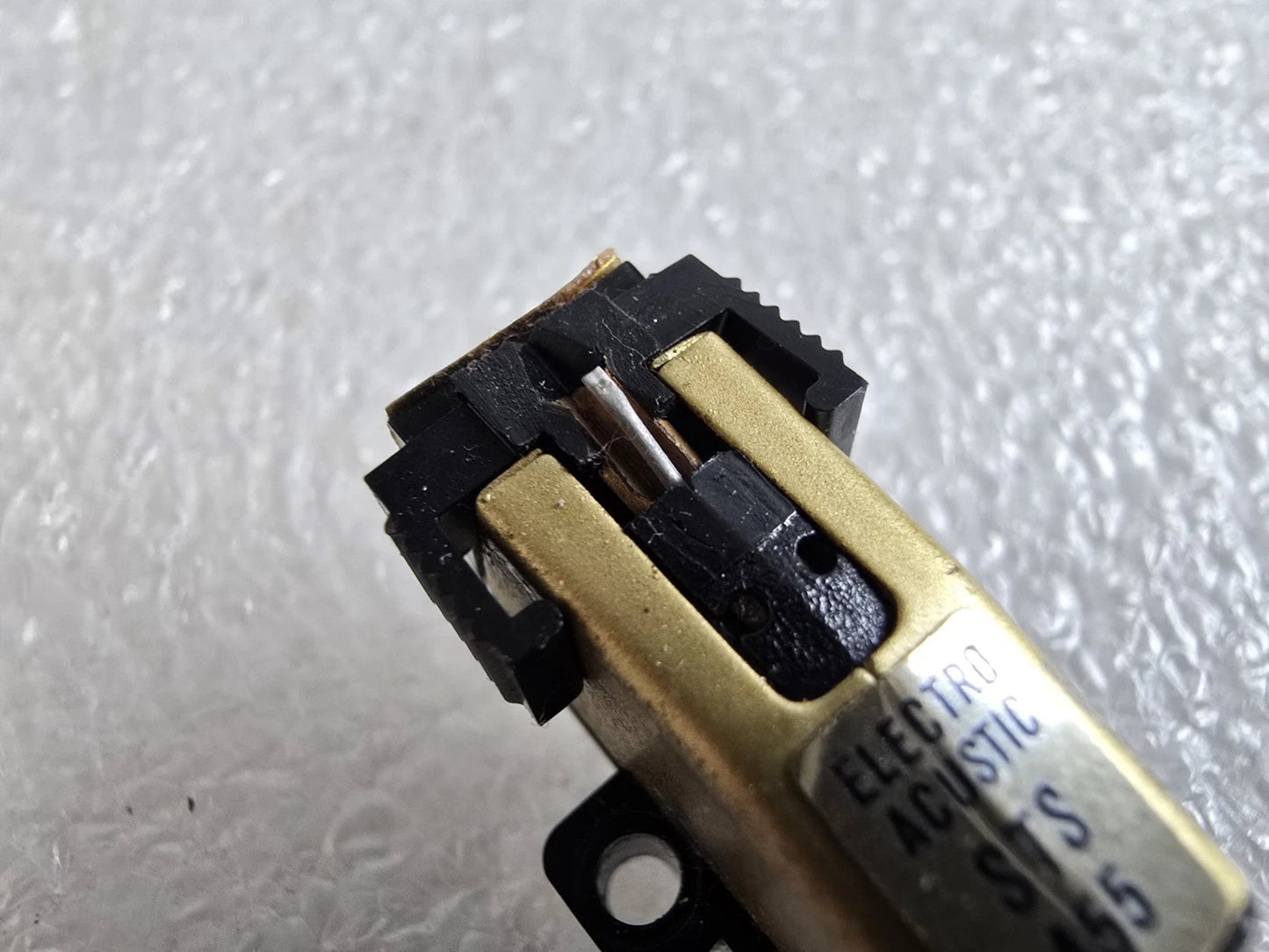 Electro Acustic STS 455 . Cartridge w/ Original Stylus