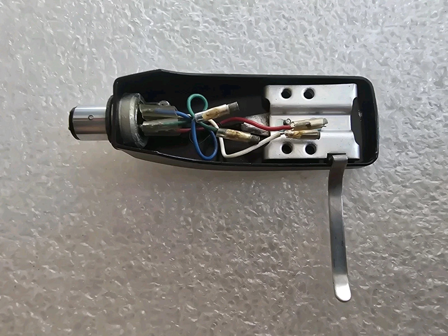 YAMAHA HS-600S Headshell shell. 13.9 g
