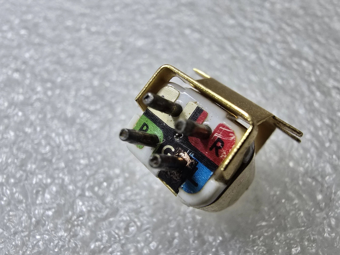 Empire 4000 D/I Cartridge – Needs Stylus – One Channel Not Working