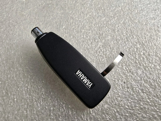 YAMAHA HS-600S Headshell shell. 13.9 g