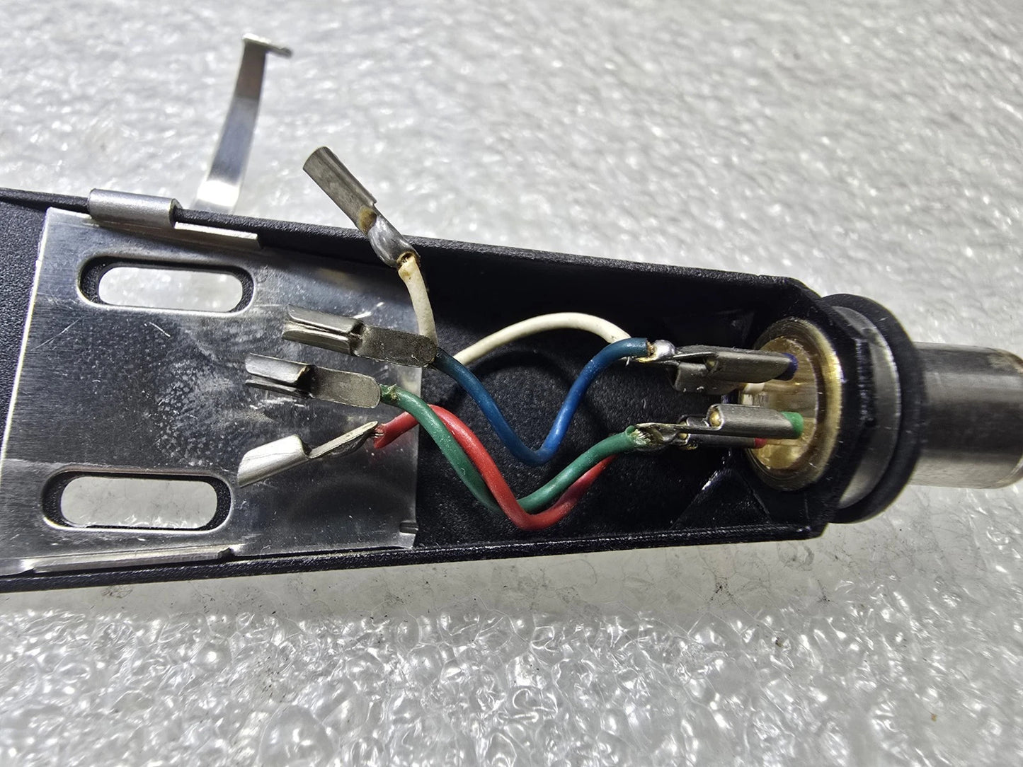 Grace HS-4 Headshell 7.4g – Vintage Japan – Excellent Condition – Rare Find