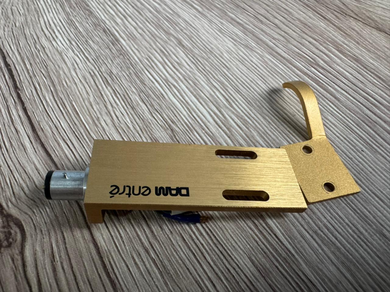 DAM Entre Gold Headshell With Arm Lifter Original Japan