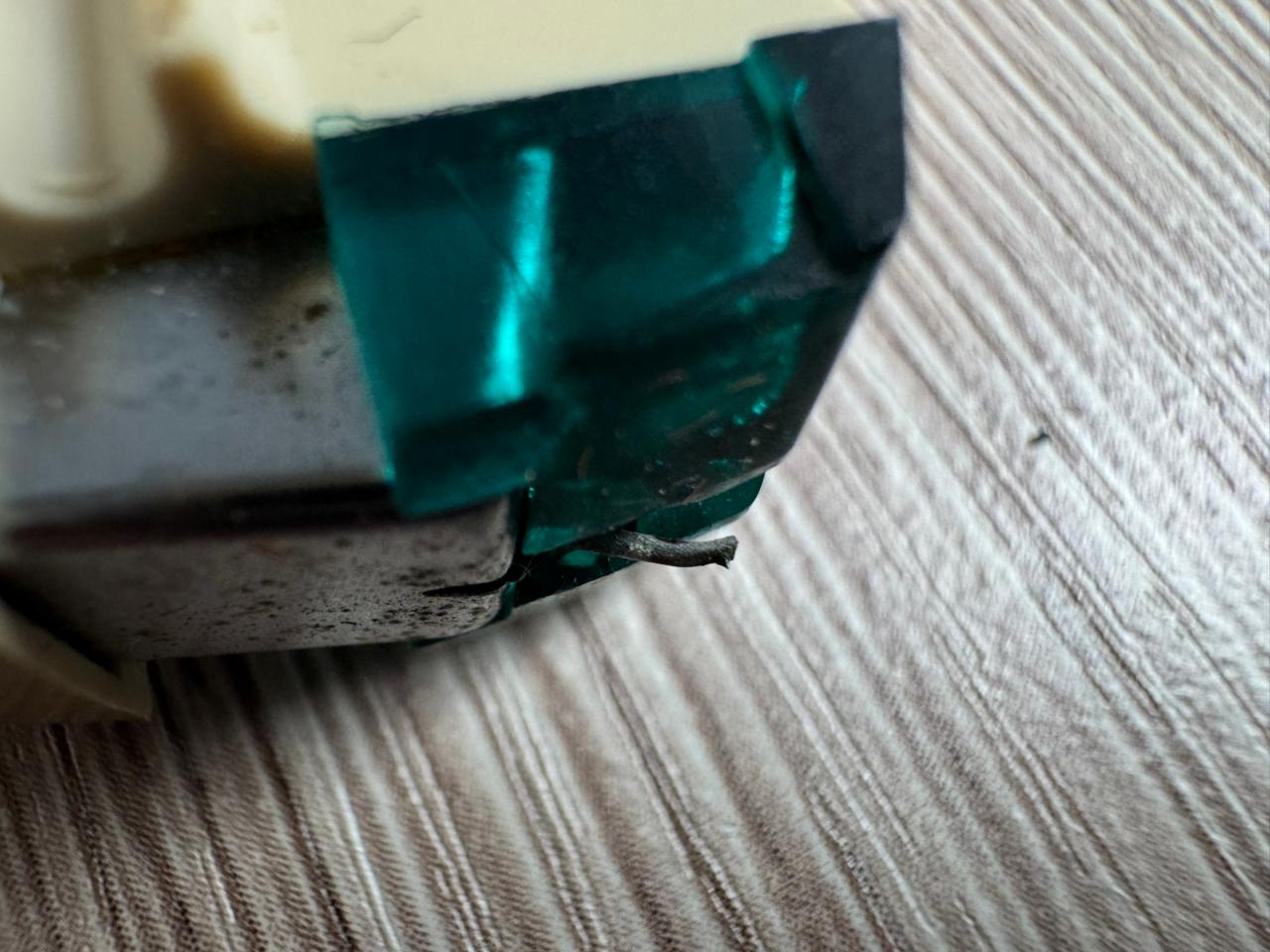 Technics EPC-270CII Gold Cartridge Stylus Bent