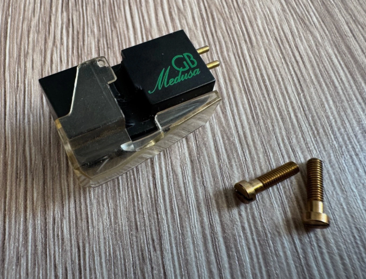 GB Medusa MC Cartridge Original Stylus Fully Working w/ Protective Cover