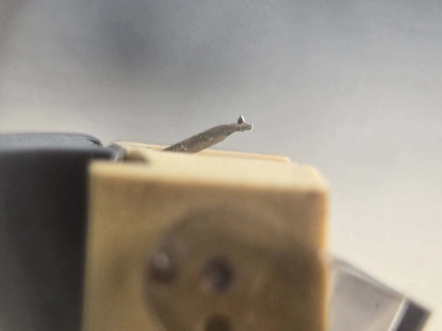 Ortofon Cartridge w/ Nagaoka 62-15 MkII Stylus.