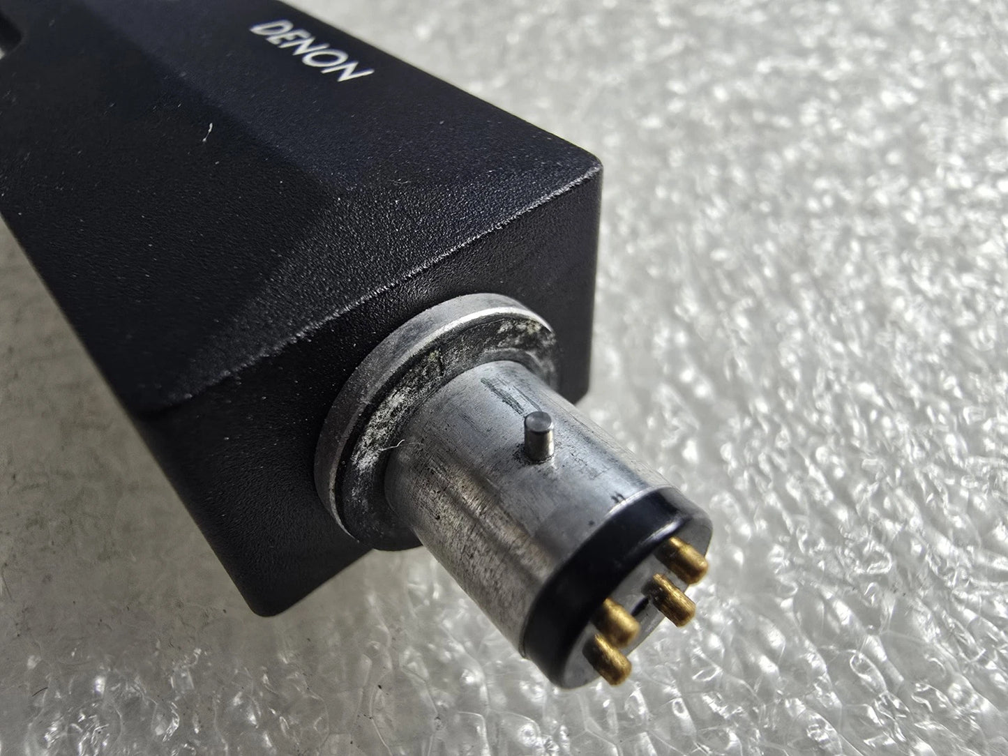 Denon PCL-4 Headshell. Clean Condition