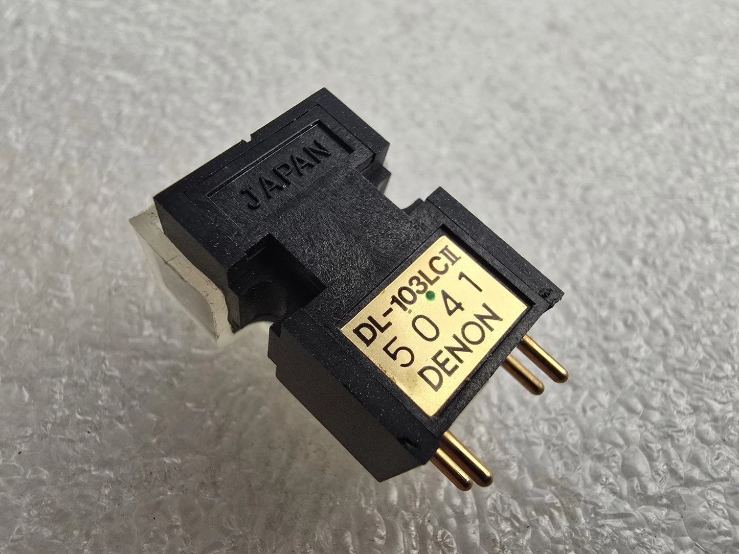 Denon DL-103LCII MC Cartridge with Original Stylus & Cover – Excellent Cond