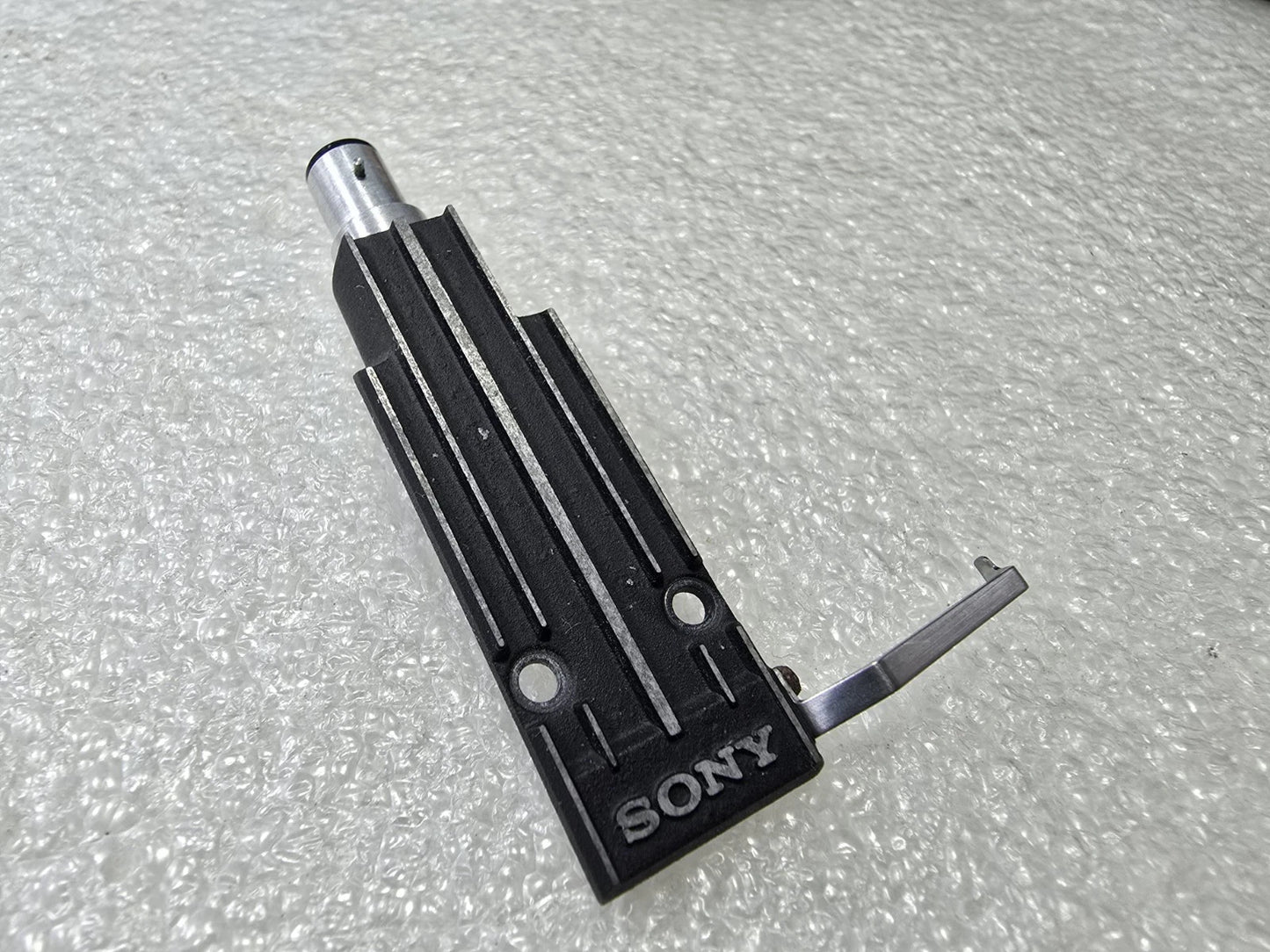 Sony SH-150 Headshell – Original Japan – Black Aluminum Body – Gold Pins –...