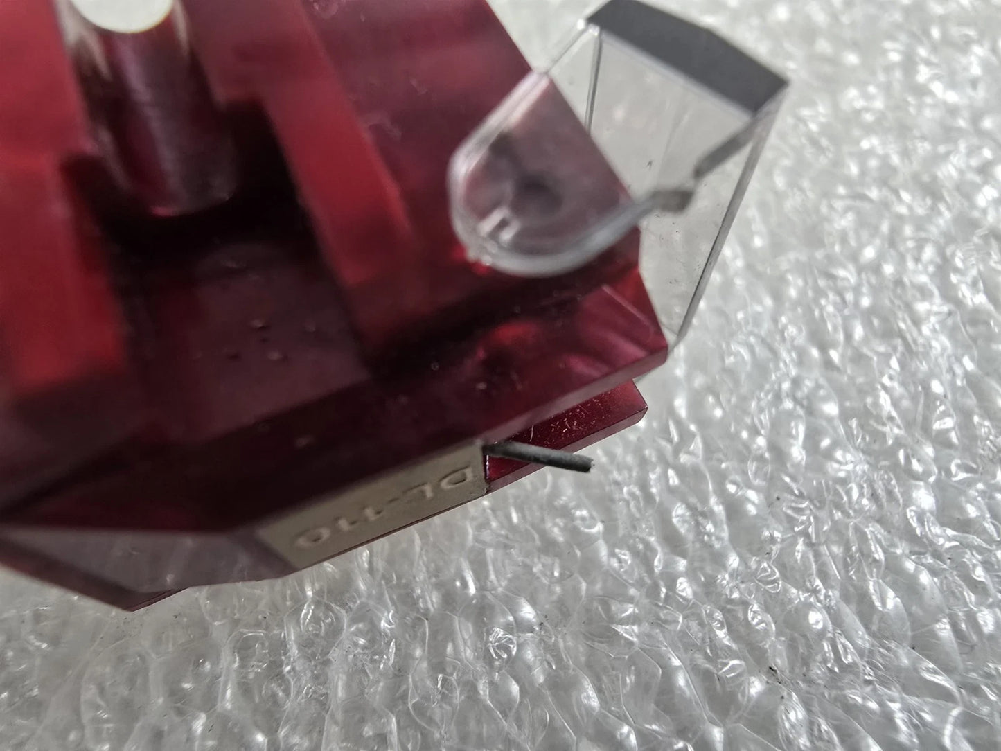 Denon DL-110 Cartridge . Needs Retip Stylus. Tested & Works