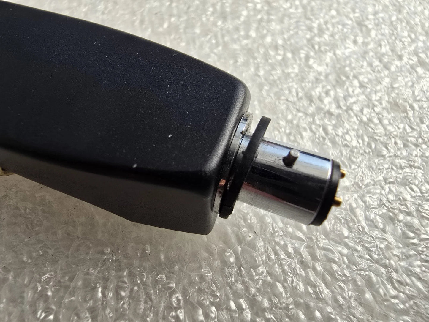 YAMAHA HS-600S Headshell shell. 13.9 g