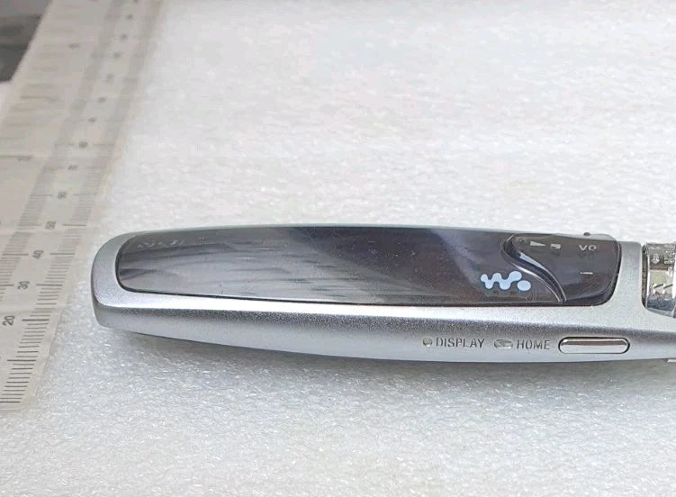 SONY WALKMAN NW-S603 1GB  Edition – Used, Fully Functional