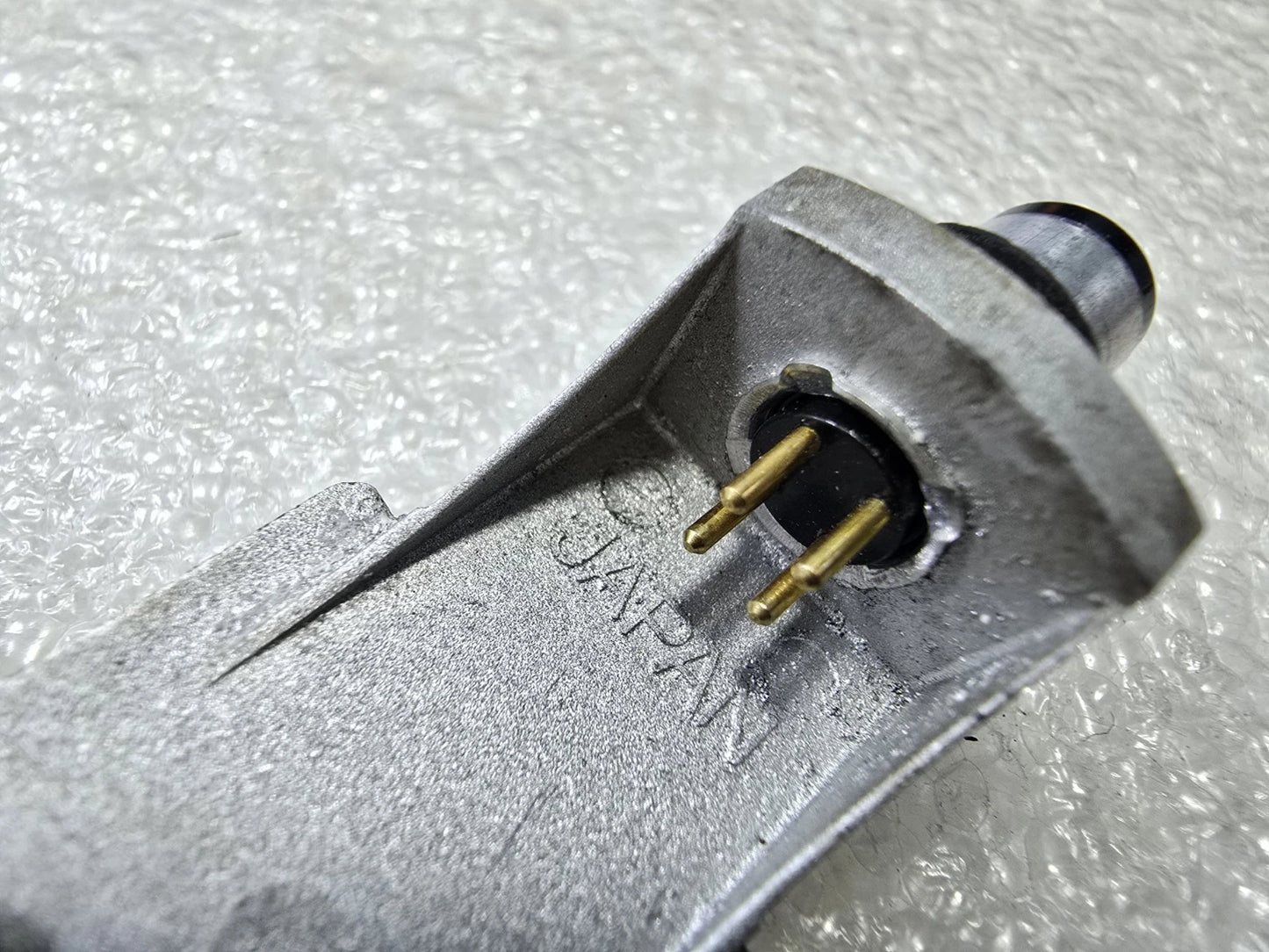 Pioneer PL-630 Magnesium Headshell – Original Japan – Silver – Lightweight...