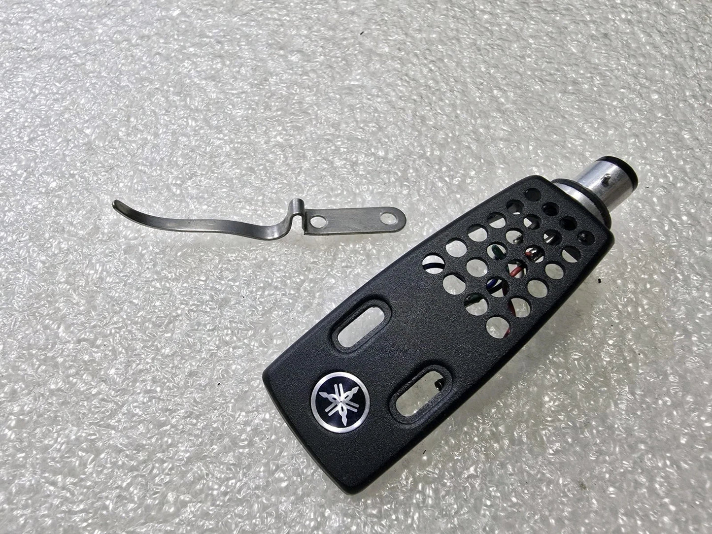 Yamaha Classic CG-6500 Headshell. Clean Condition