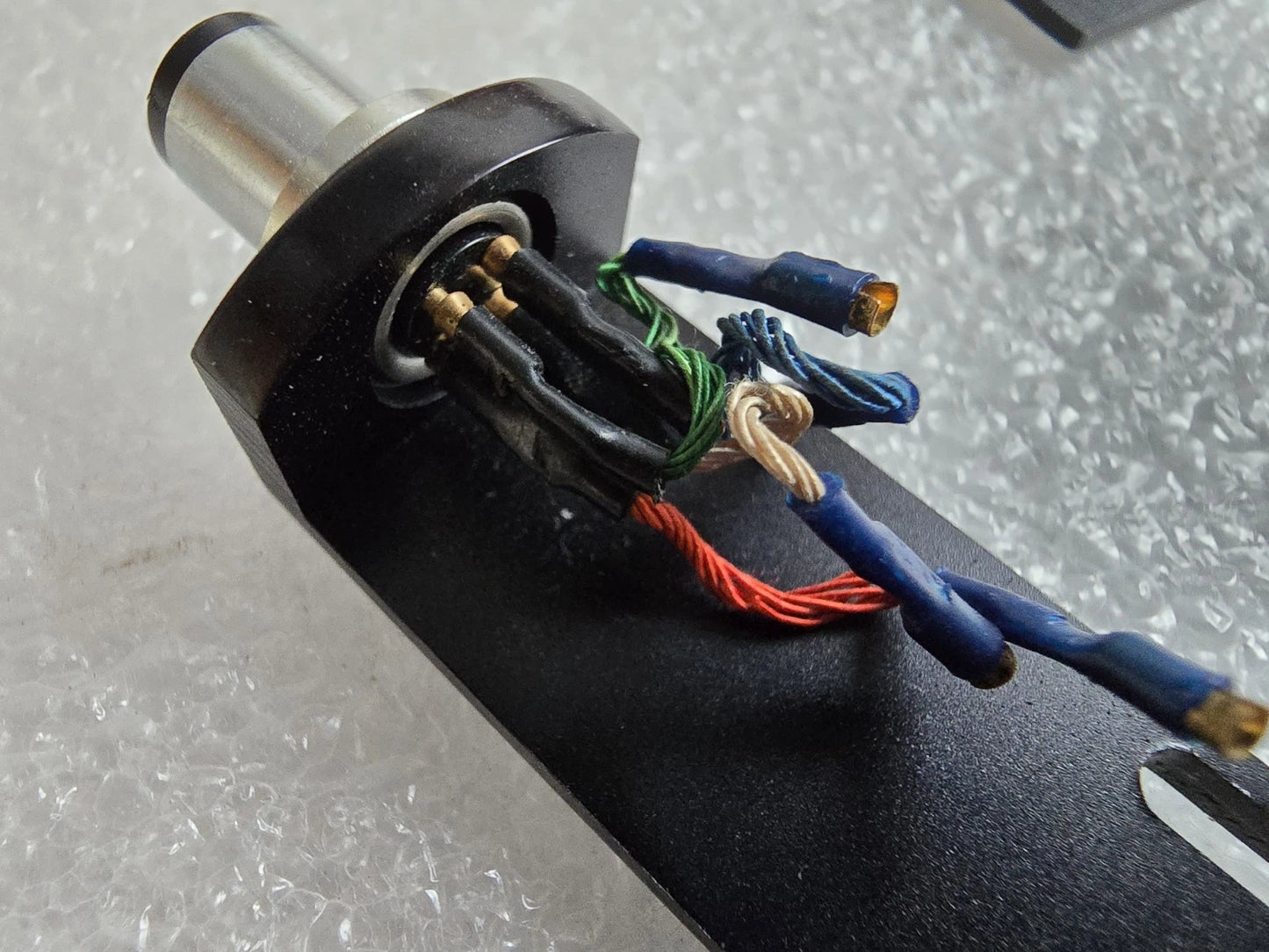 Entre Headshell. Excellent Condition. Full Working