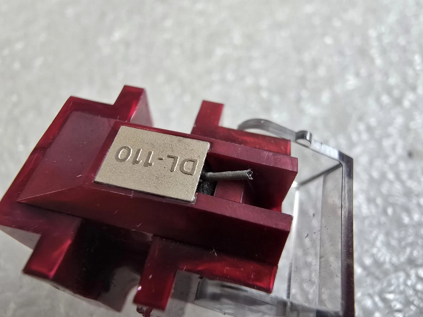 Denon DL-110 Cartridge . Needs Retip Stylus. Tested & Works