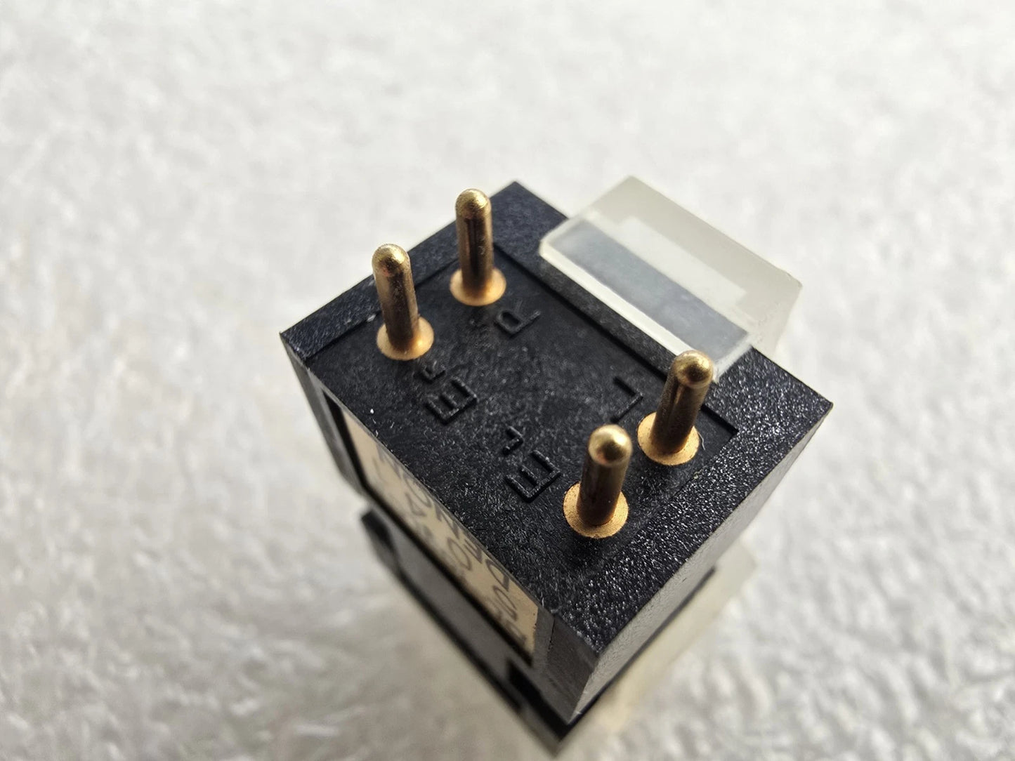 Denon DL-103LCII MC Cartridge with Original Stylus & Cover – Excellent Cond