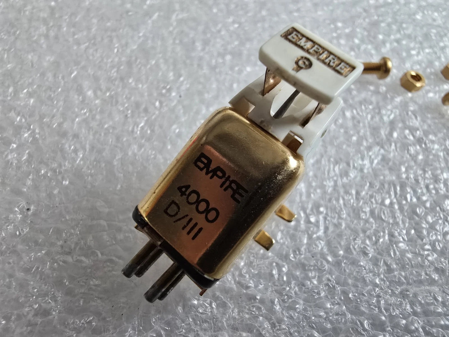 Empire 4000 D/III Cartridge . Well Used Stylus But Is Working Well! Good Cond