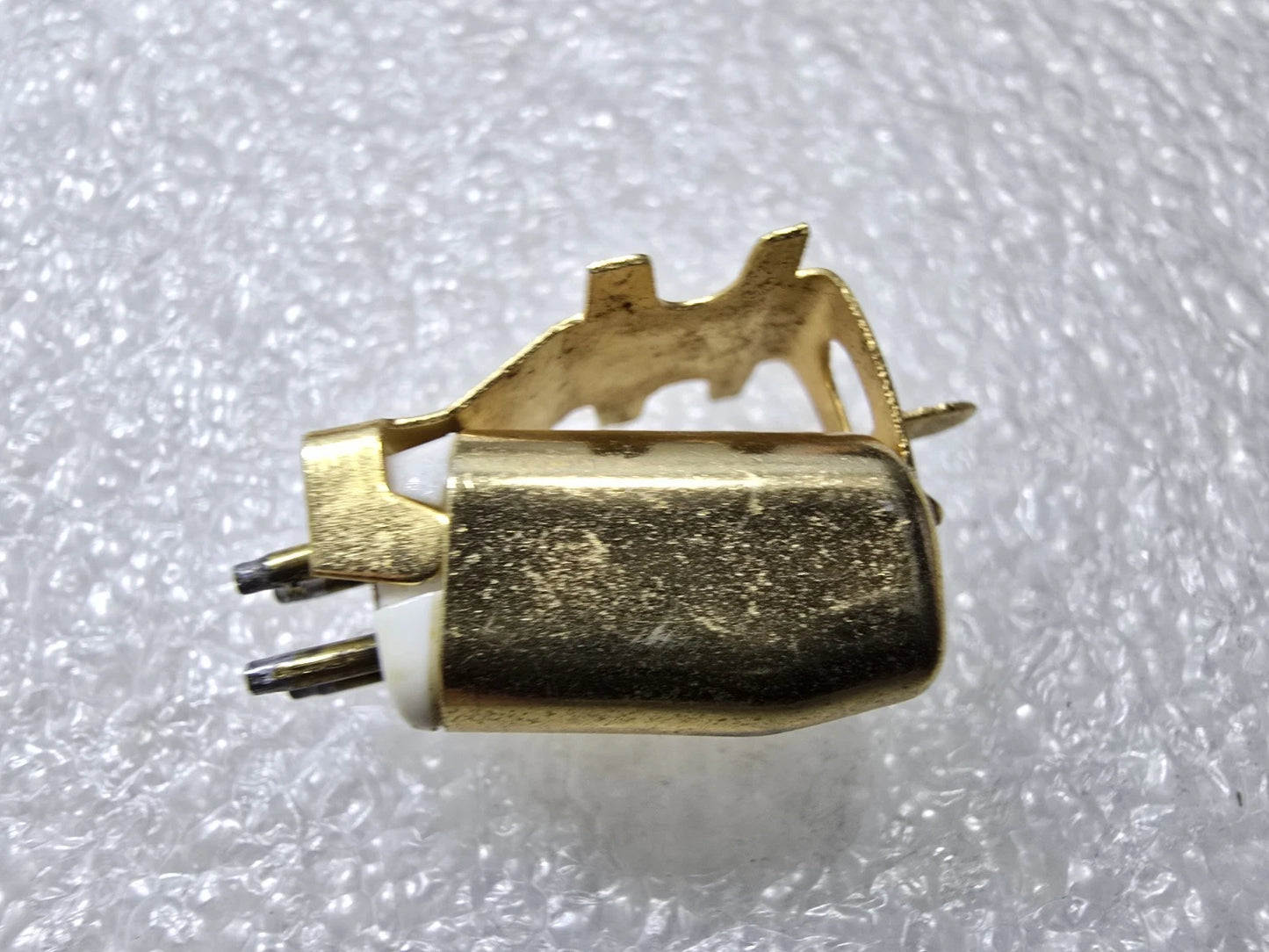 Empire 4000 D/I Cartridge – Needs Stylus – One Channel Not Working