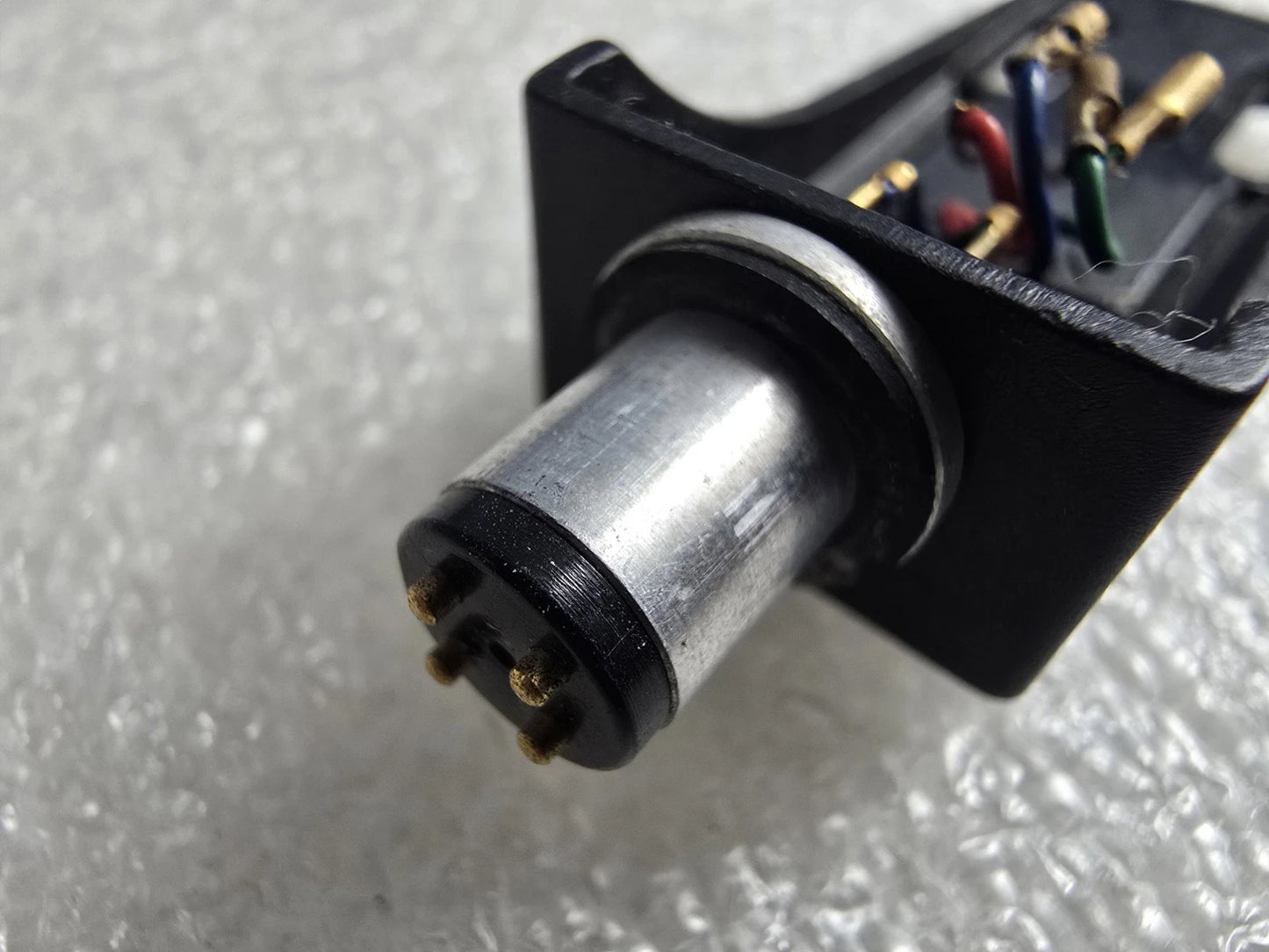 Denon PCL-4 Headshell. Clean Condition