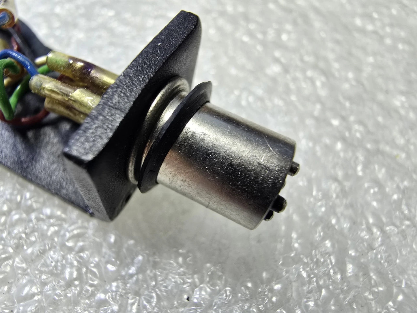 Victor PH-4 Headshell. No Arm Lifter “Black”