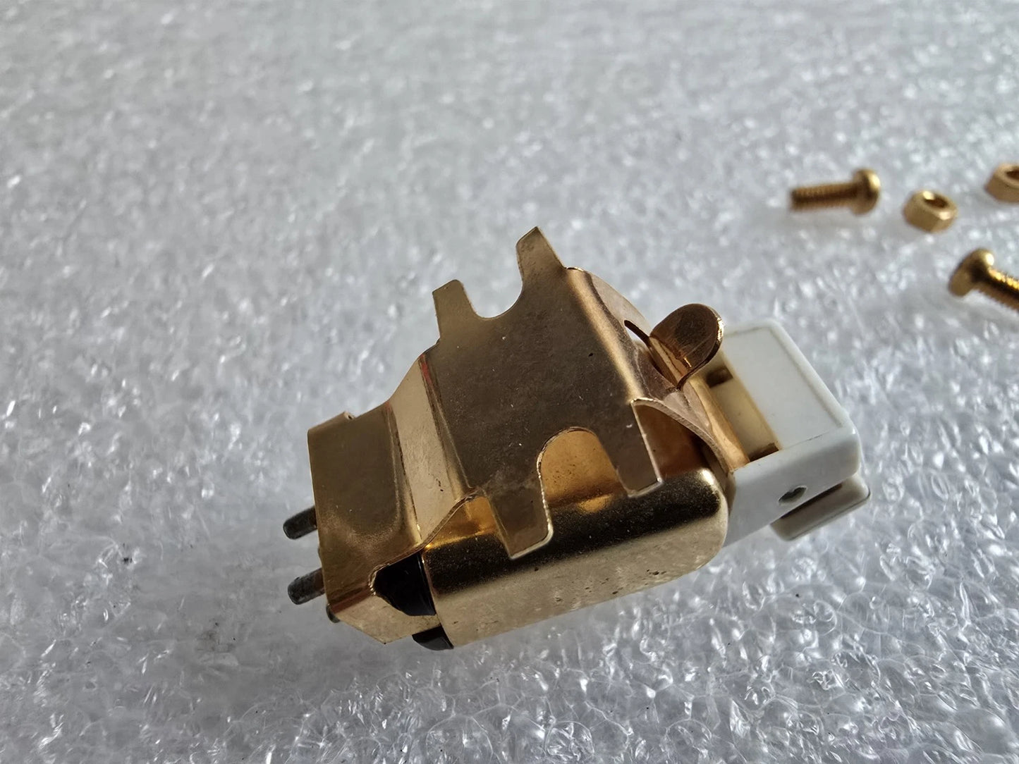 Empire 4000 D/III Cartridge . Well Used Stylus But Is Working Well! Good Cond