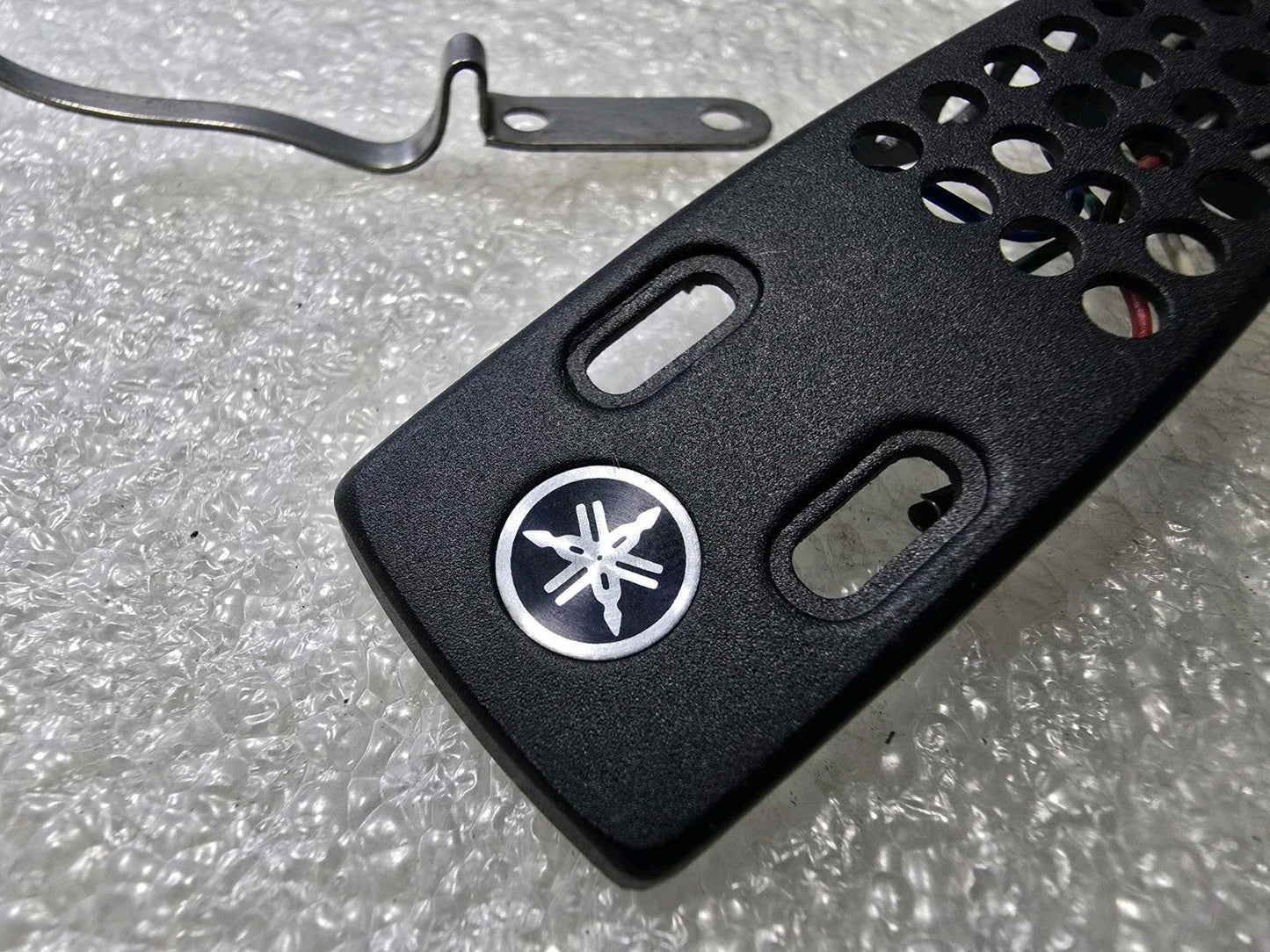 Yamaha Classic CG-6500 Headshell. Clean Condition