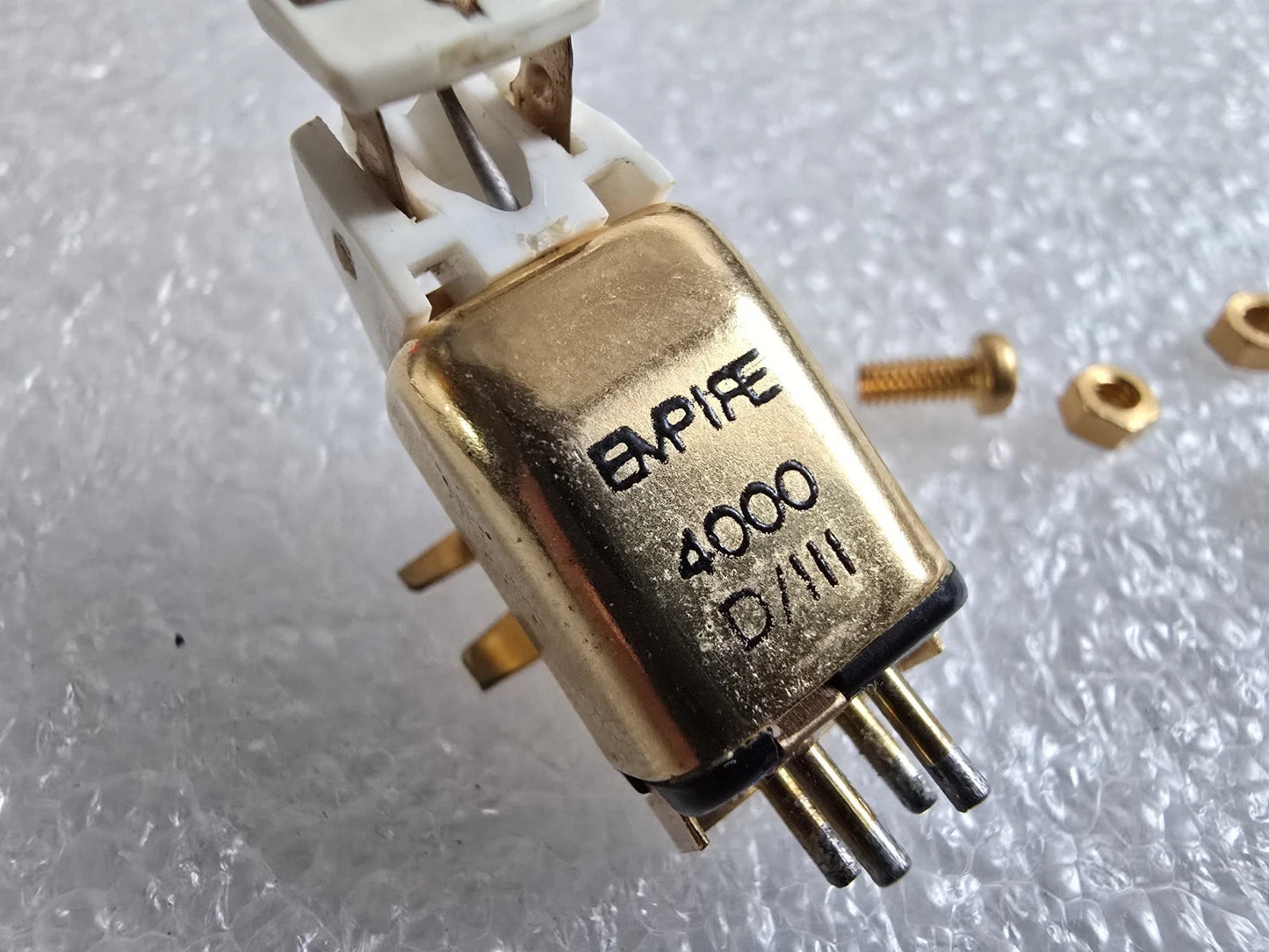Empire 4000 D/III Cartridge . Well Used Stylus But Is Working Well! Good Cond